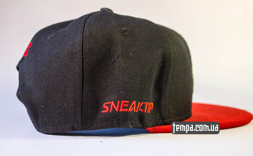 Кепка Crooks and Castles PRAY черная с красным козырьком купить бейсболку_2