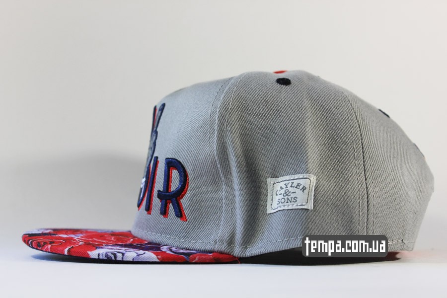 розы на снепбеке кепка snapback aurevoir оревуар средный палец cayler sons серая