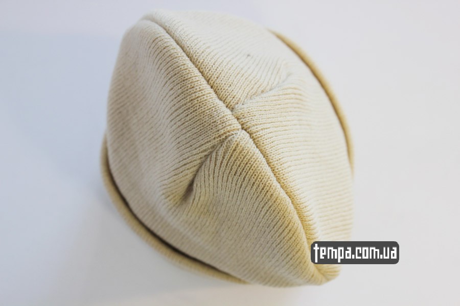 зимняя теплая шапка carhartt beanie белая бежевая серая