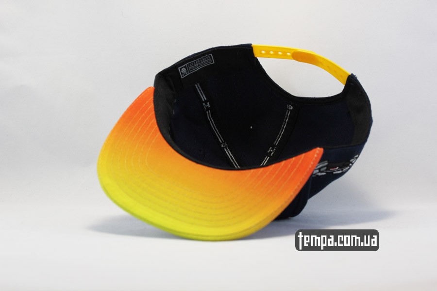 игровая одежда кепка Snapback Gamer Oldschool dendy sega Cayler Sons