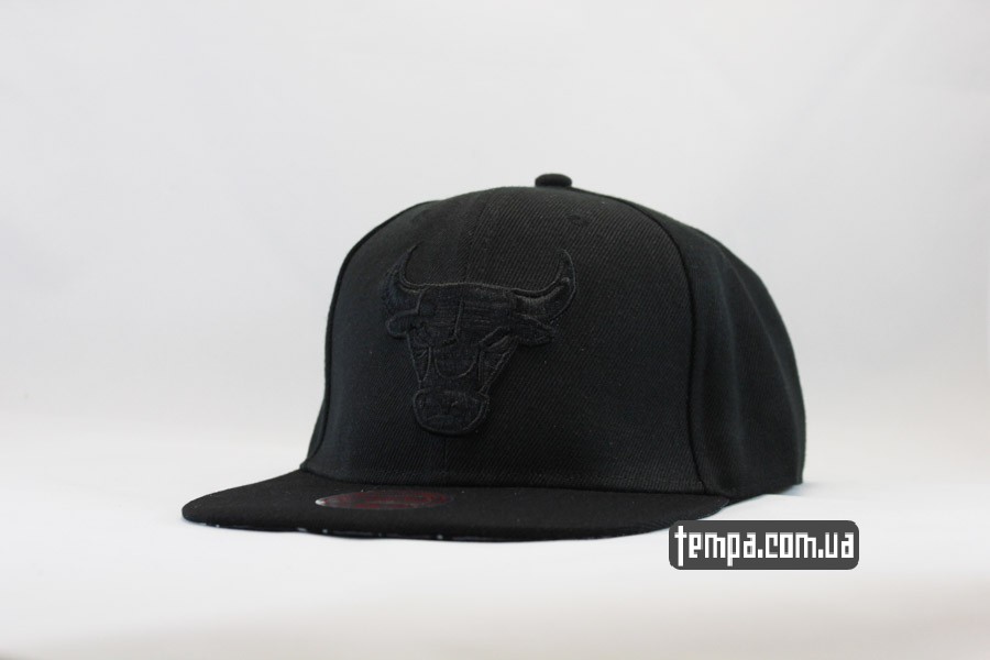 кепка бейсболка Chicago Bulls с быком черная NewEra