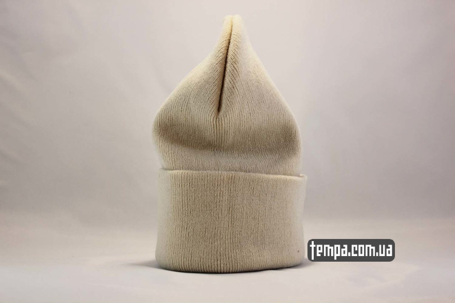 белая женская шапка бини carhartt бежевая logo