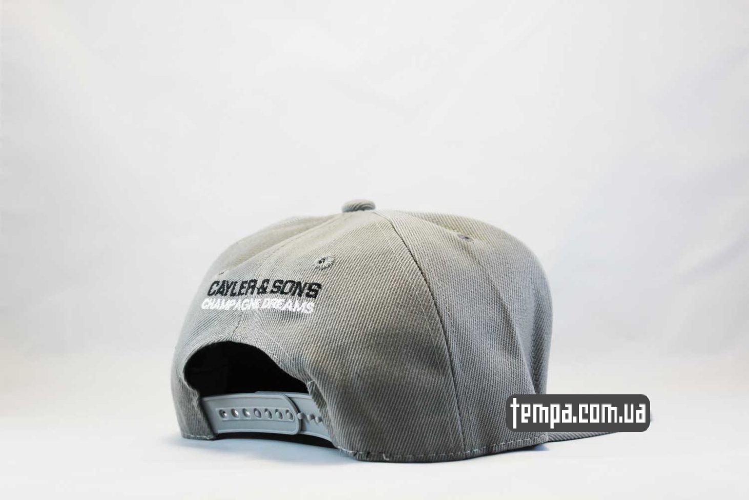 серая кепка бейсболка snapback Cayler and Sons bear с медведем