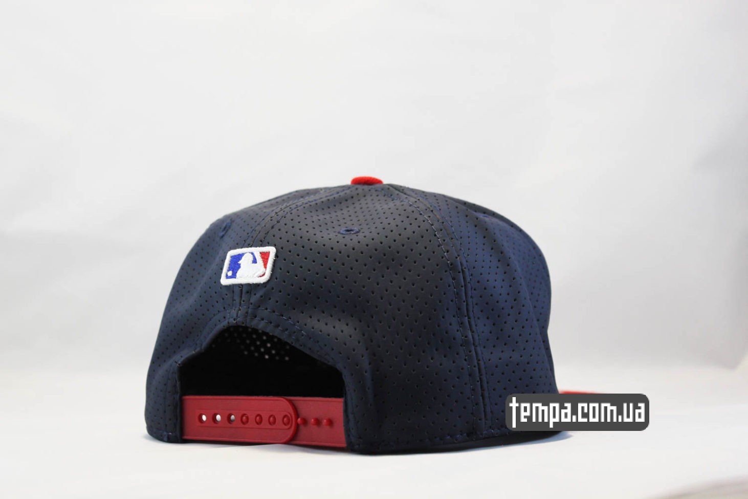 бейсбольная одежда где купить в киеве одесса кепка snapback atlanta braves trucker NEW ERA с сеткой