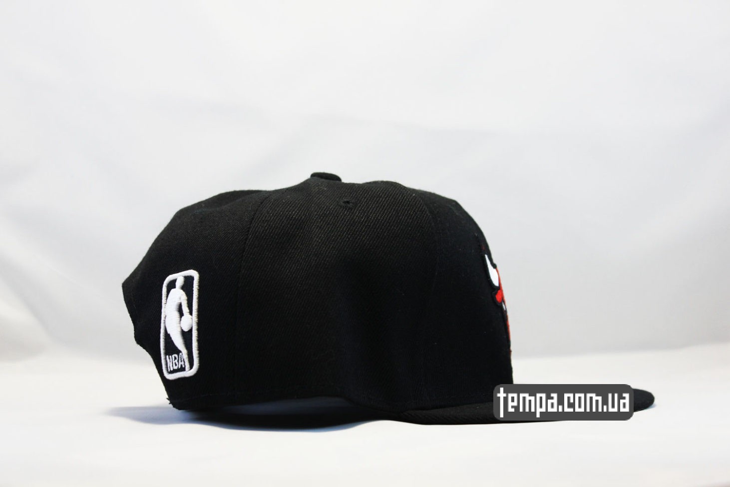 NBA баскетбольная AND1 кепка snapback Chicago Bulls New Era 9fifty черная с быком NBA баскетбольная AND1 кепка snapback Chicago Bulls New Era 9fifty черная с быком