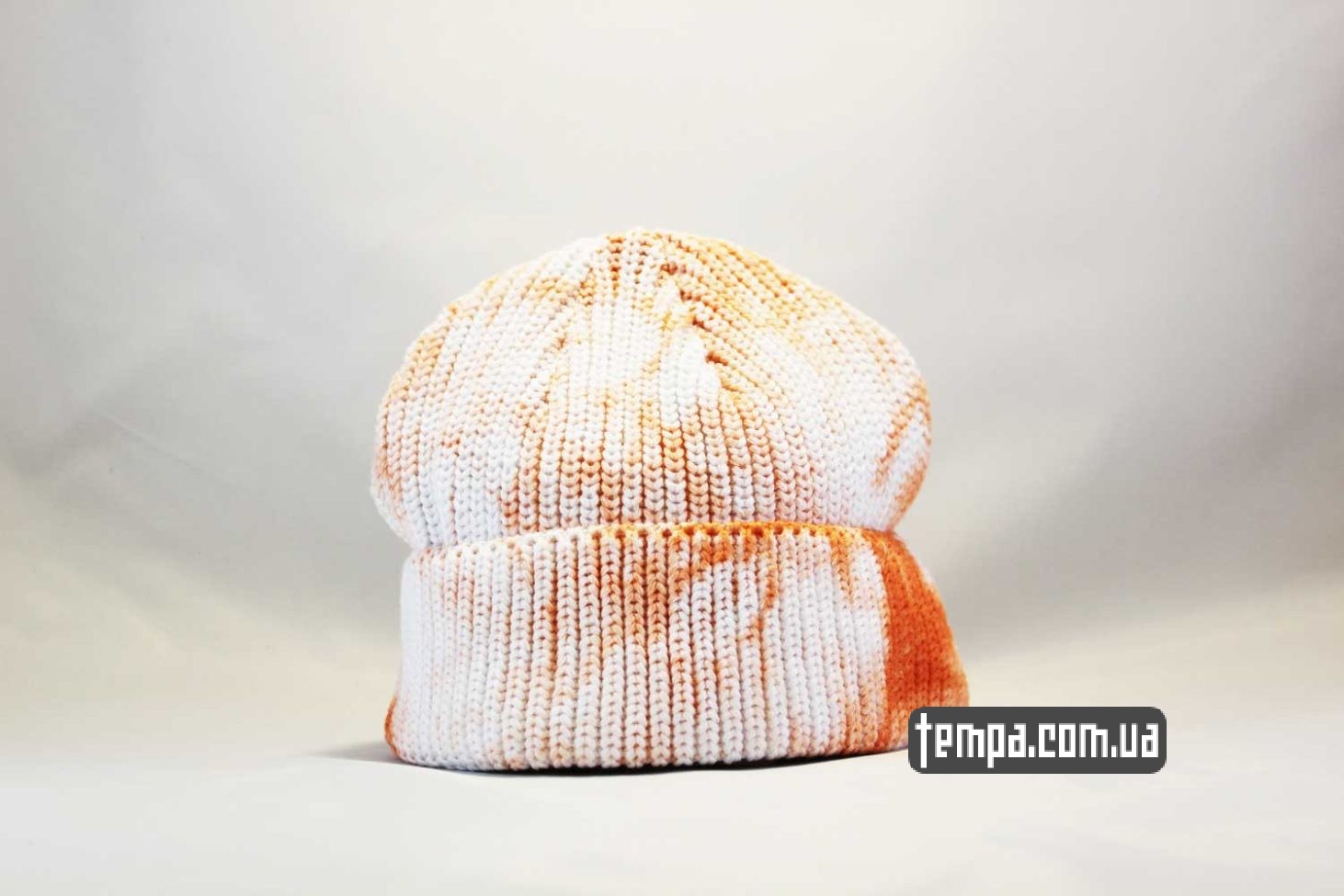 бини купить короткая шапка beanie Carhartt пятнистая оранжево-белая бини купить короткая шапка beanie Carhartt пятнистая оранжево-белая