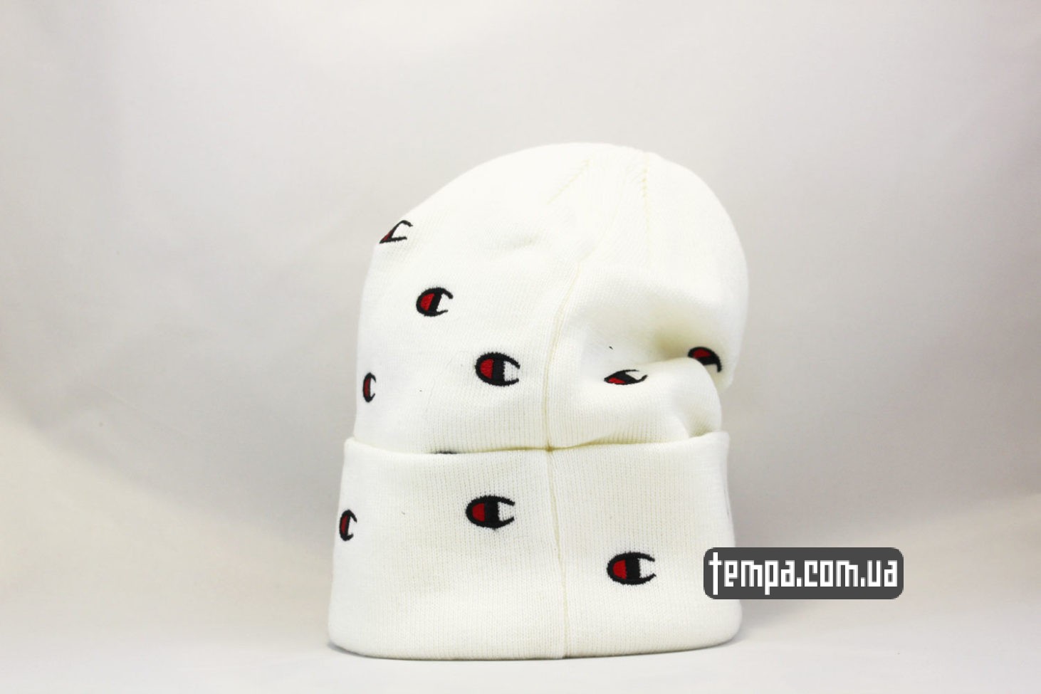 теплые зимние бини шапка beanie Champion белая с логотипом маленьким теплые зимние бини шапка beanie Champion белая с логотипом маленьким