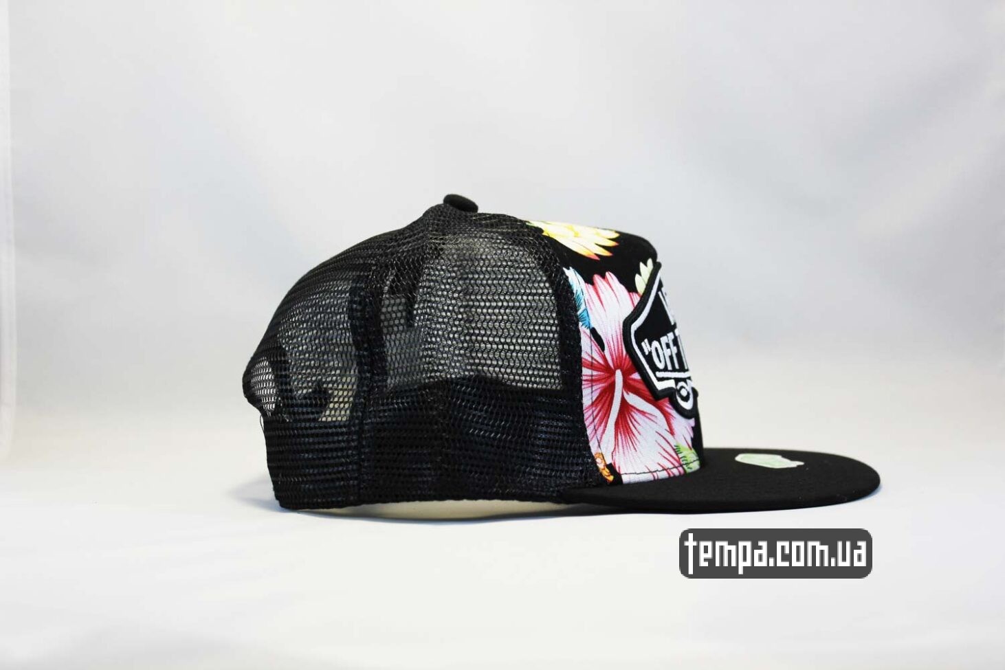 репреки кепка snapback trucker vans off the wall черная с цветами сеточка репреки кепка snapback trucker vans off the wall черная с цветами сеточка