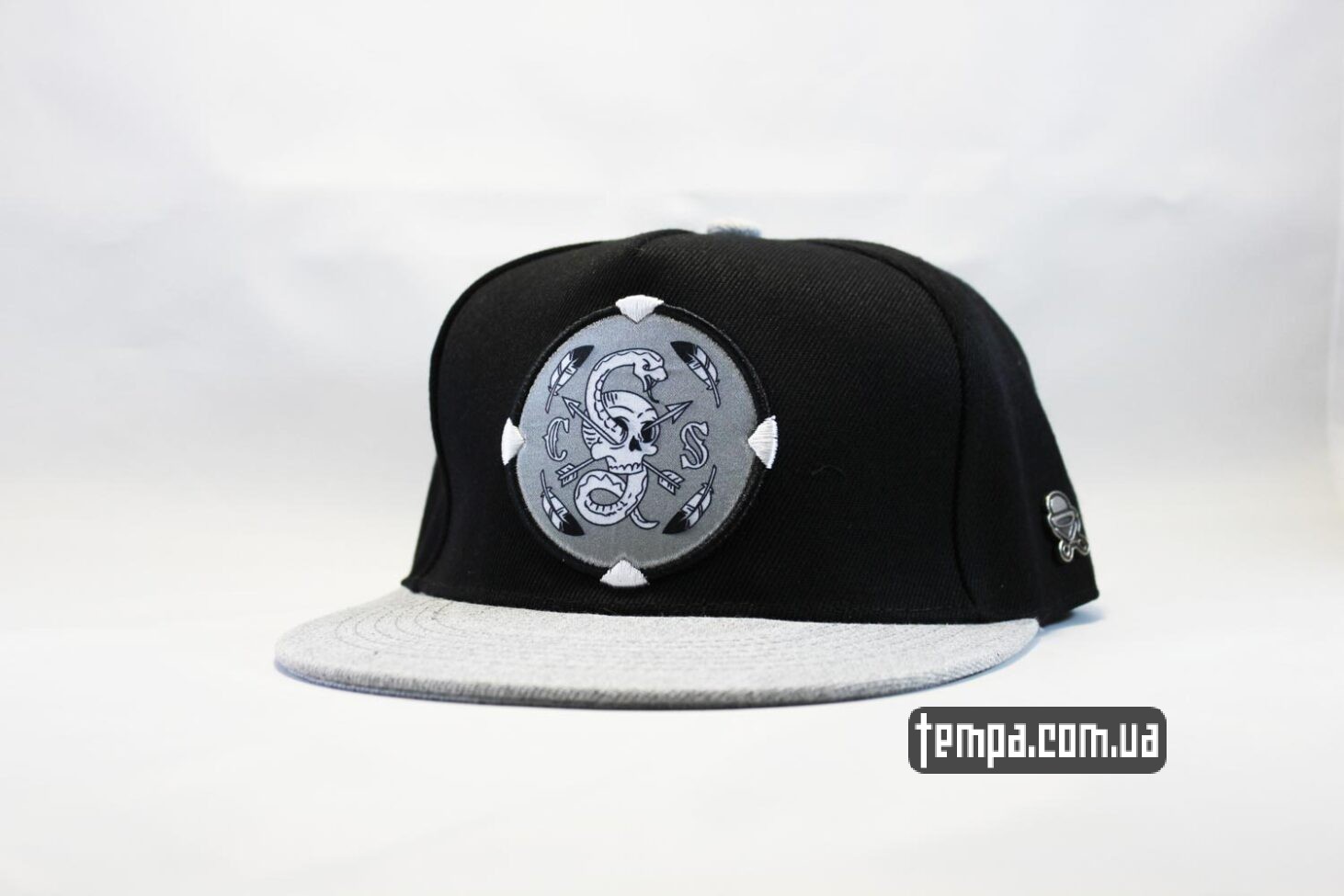кепка snapback cayler sons skull snake с черепом и змеей