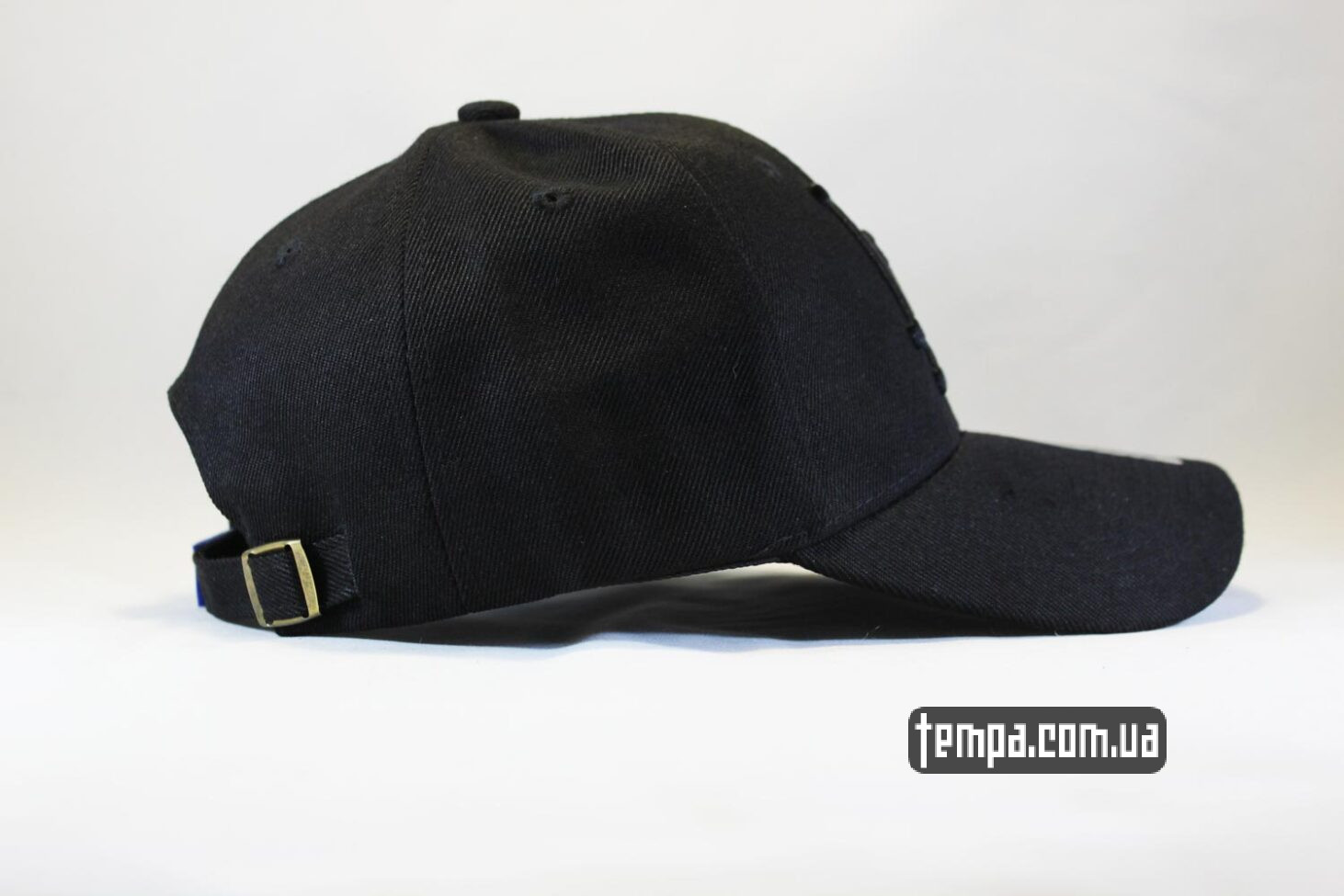 Кепка New Era LA Los Angeles полностью черная с черным логотипом официальный товар в Украине Кепка New Era LA Los Angeles полностью черная с черным логотипом официальный товар в Украине