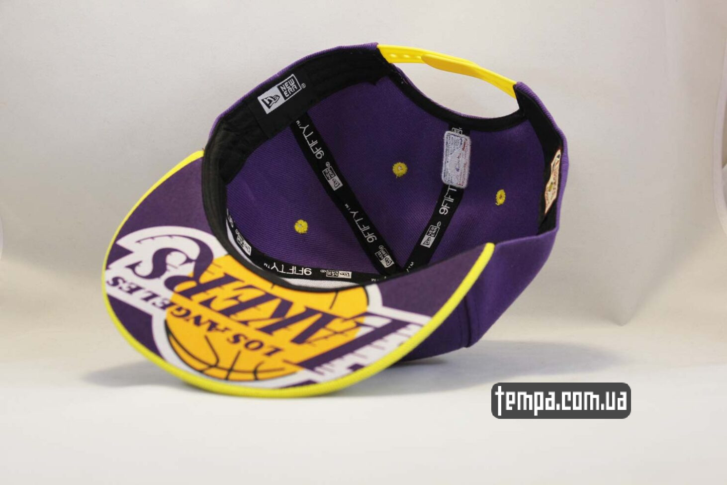 классическая бейсболка кепка snapback los angeles Lakers New Era классическая купить