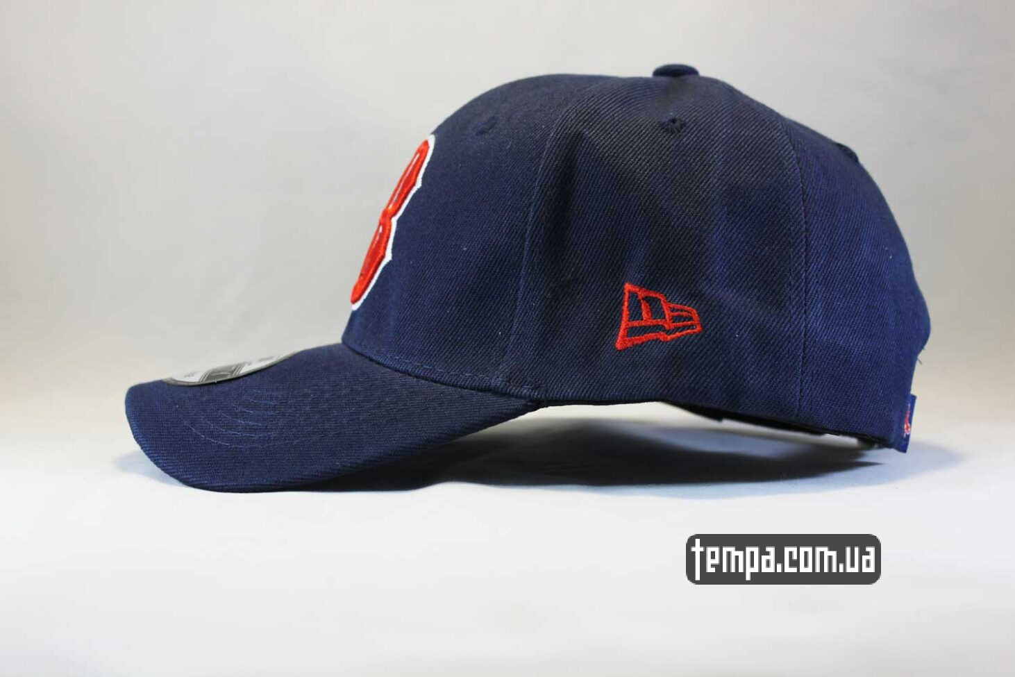 Бейсбольная кепка New Era Boston Red Sox синяя с красным логотипом команды Бейсбольная кепка New Era Boston Red Sox синяя с красным логотипом команды