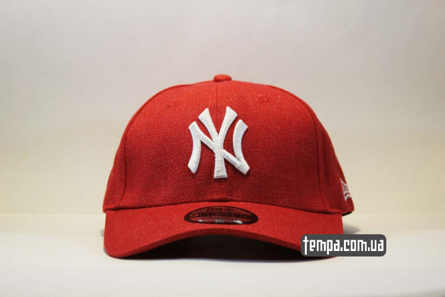 белый логотип янкис кепка бейсболка yankees new era круглый козырек красная белый логотип